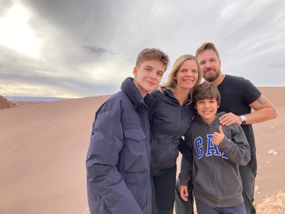 Daniel-Diaz-travel-with-family